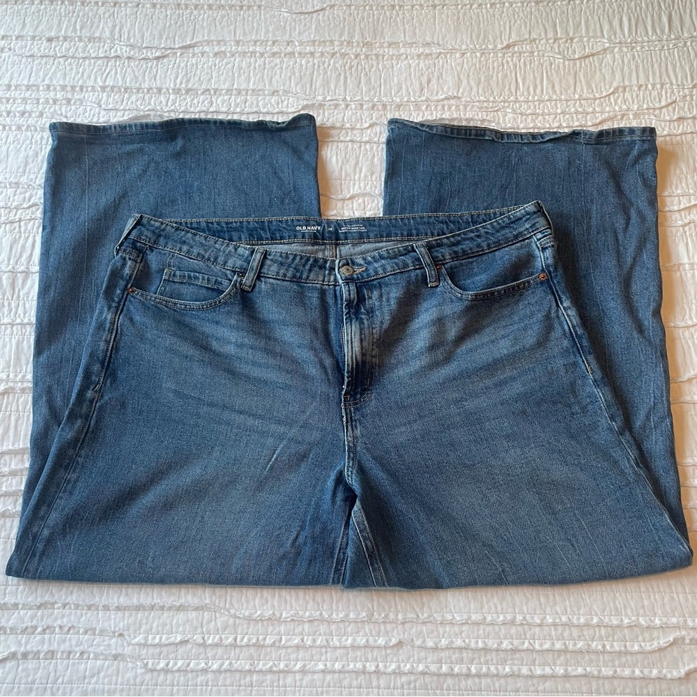 Old Navy Light Super Wide Leg Jeans | Size 20